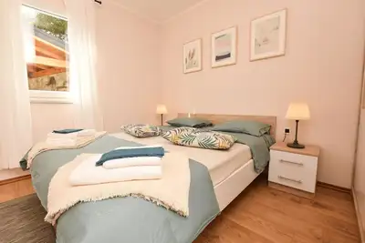 Image de Maison de vacances Punat pour 1 - 4 personnes avec 2 chambres Ă coucher - Maison de vacances