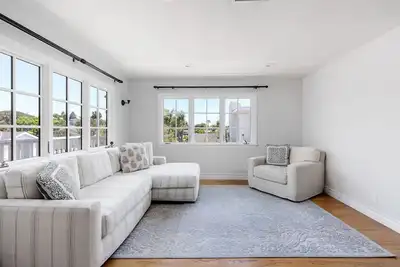 Image de Home away from home with great proximity to everything Manhattan Beach!