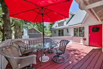 Image de Gnome Chalet - Pet Friendly/Fenced Yard, Close to Slopes, Arcade Game, Game Table