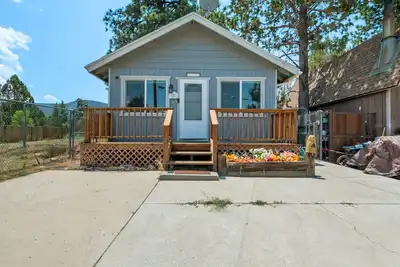 Image de Lazy Bear Cabin - Fireplace, Smart Tv, Fenced Yard, Bbq