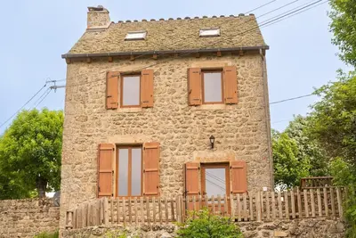 Image de Gîtes de France 3 épis 6\/7 pers à la Chaze