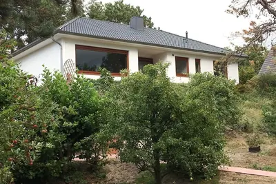 Image de Quaint vacation home \"DĂĽnenschatz\" - vacation between forest and dunes for 4 people