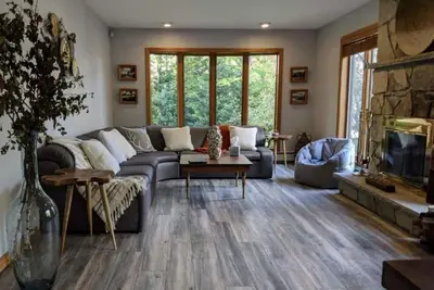 Image de Twin Mountain River House - Gorgeous White Mountain Escape!