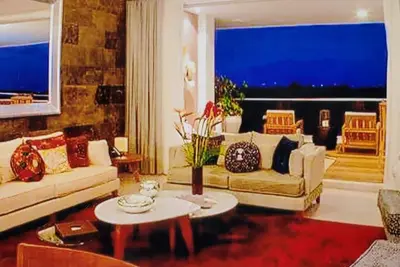 Image de Indulge in the \"Presidential\" Lifestyle! 2 for 1 Golf, 2 for 1 Massage.