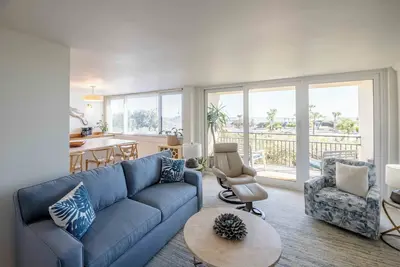 Image de 1125 Beach Walker -Ocean Front | 4 Bed, 3 Bath