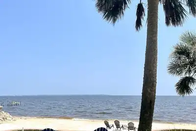 Image de Bay House - Steps to its own Private Beach - Amazing Sunsets on the Water