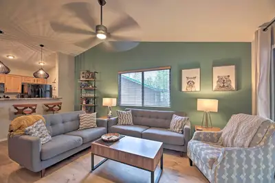 Image de Trail Access: Pet-Friendly Cabin in Show Low!