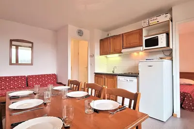 Image de T2 Cabine 6 pers avec Balcon, Parking et Casier à Ski, Près des Pistes