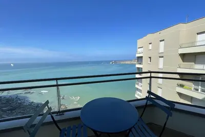 Image de Charmant T2 en front de mer, 4 pers. , ascenseur, garage, Wi-Fi