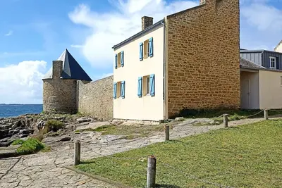 Image de Maison 100m² - Jardin clos - face à la digue de Lomener
