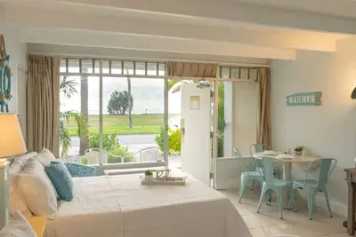 Image de U104 Oceanview/Sunset View/Floor Unit/Steps from Pool Beach!