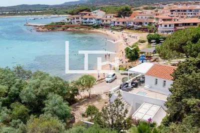 Villa d'automatisation moderne sur la mer
