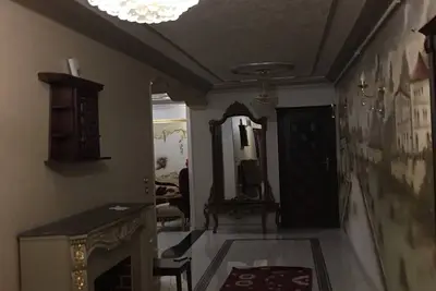 Image de 6000 square foot residence shared bedroom