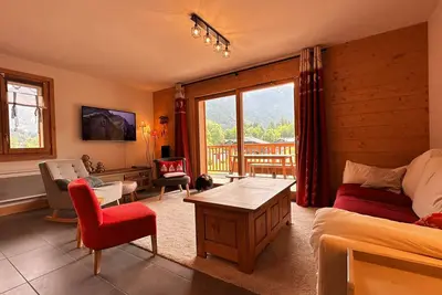 Duplex spacieux proche des remontées, balcon, animaux admis, Wifi
