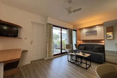 Image de Appartement cosy avec piscine, proche port et plage - La Rochelle