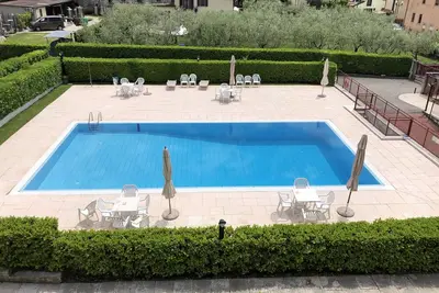 Image de Centre Bardolino, piscine, espace vert, quartier calme et à 150 mètres du lac