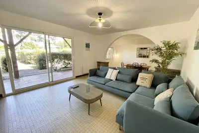 Image de Jolie maison rénovée 7 personnes à 800m de la plage (165)