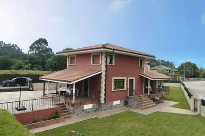 Image de Casa con jardin - El Magnolio 7802