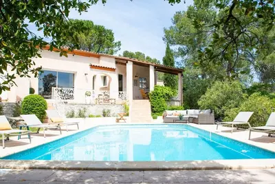 Image de Villa Verveine - Stylish Languedoc villa with pool