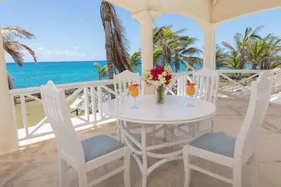 Image de Inchcape Seaside Villas 1 bedroom De Luxe Apartment D