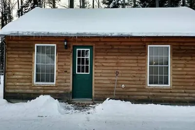 Image de Cabin 4 Roody's Black Bear Cabins- Trail access from camp