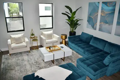 Image de Stylish Modern Townhouse near Downtown & Hyde Park