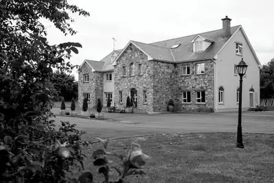 Image de Luxury 15-Bed Manor | Sleeps 30+ | All Ensuite Rooms