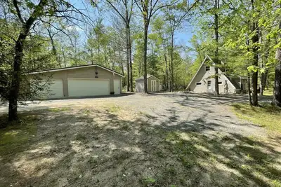 Image de Secluded A frame on 5 acres adjoining national forest land near Pine River