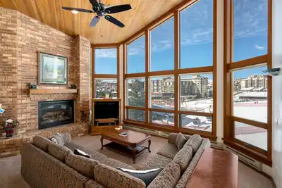 Image de Sand Mountain, Ski In/ Ski Out, Corner Unit, Amazing Amenities with Slopeside Views