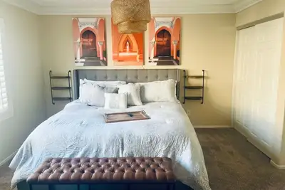 Image de Your home away from home
