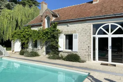 Image de Fully renovated farmhouse with pool, tennis & spa 45 min to Loire Valley castles