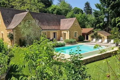 Image de Villa 12 personnes 5 chambres avec piscine