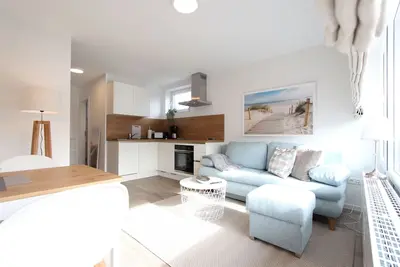 Image de Ferienwohnung Haus Kirchweg 9a Meerzeit Og Links