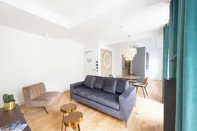 Image de Davis, 4 étoiles, Chic & Moderne à 50 mètres des Champs-Elysées