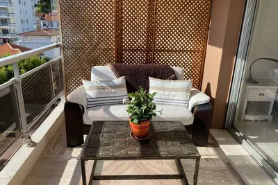 Image de Lovely and bright apartment on the fifth floor with a large terrace. Garage!
