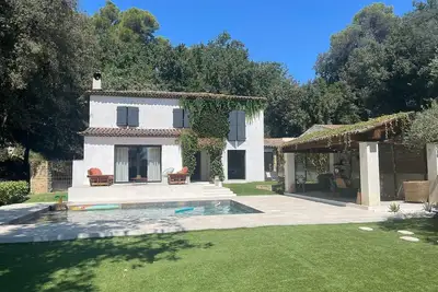 Image de Amazing villa with swimming pool in Mougins