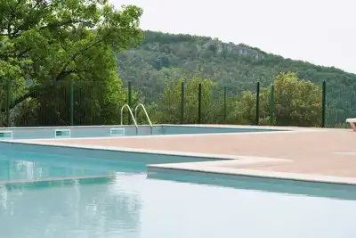 Image de Maisonnette 3 pièces en duplex dans résidence avec piscine (Cajarc/Lot)