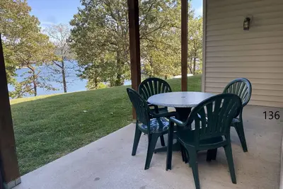 Image de Rock Lane 136 lakefront with resort amenities!