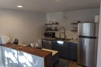 Image de Newly Renovated In-Town Whitefish Townhome w/ Pool. Between Downtown & Ski Hill.