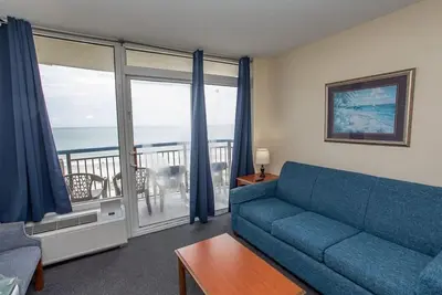 Image de Direct Oceanfront  2 Bedroom  3 Bathrooms Boardwalk Resort Unit 539/540 - Sleeps 10