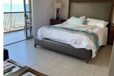 Image de Beach Front Condo Hotel