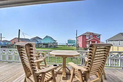 Image de Ocean View + Wraparound Deck: Crystal Beach Home!