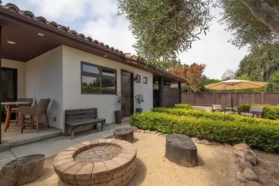 Image de Capri Coastal Tuscan Getaway – Ideal for Extended Stays!