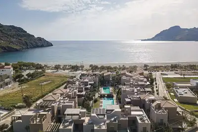 Image de A & C Home 2: Two Bedroom Apartment 100m from Plakias Beach sandy beach