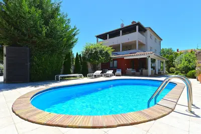 Image de House 2102/39272 (Istria - Pula), 2000m from the beach