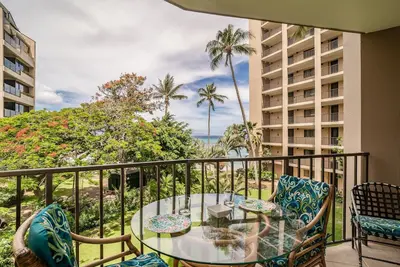 Image de Valley Isle 301: Updated 1br Oceanview Condo Steps from Maui's Best Beaches