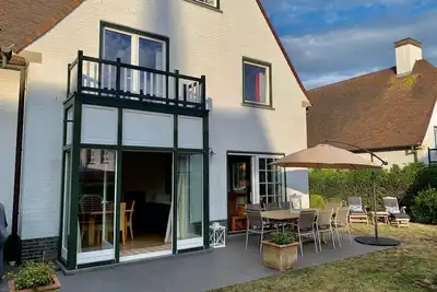 Image de Exceptionnelle Maison de Charme Avec Jardin