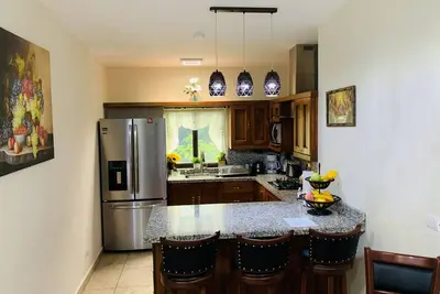 ★ ☼Modern, Lovely & Private Home Gated Community