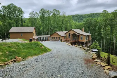 Image de Private Guesthouse in the Mountains in Boone