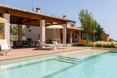 Image de Ca' Pellicciano 8, Emma Villas
